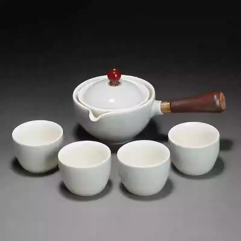 Blue Floral Travel Tea Set with Wooden Handle - Image 28