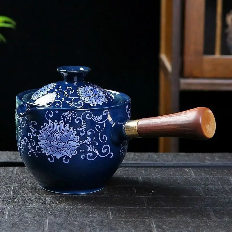 Blue Floral Travel Tea Set with Wooden Handle - Image 7