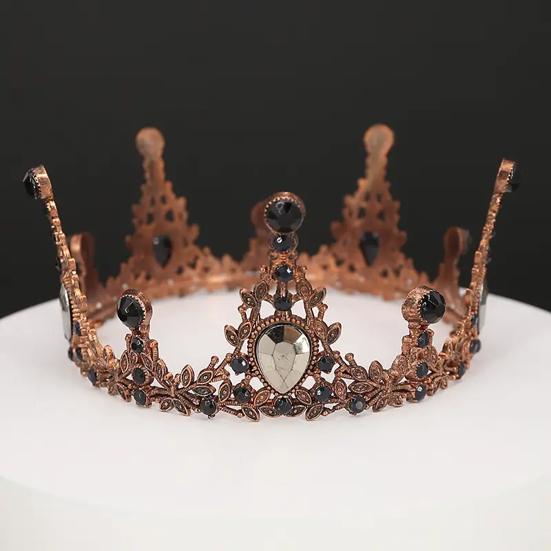 Luxury Gold Rhinestone Crown for Birthday & Events — feature 5