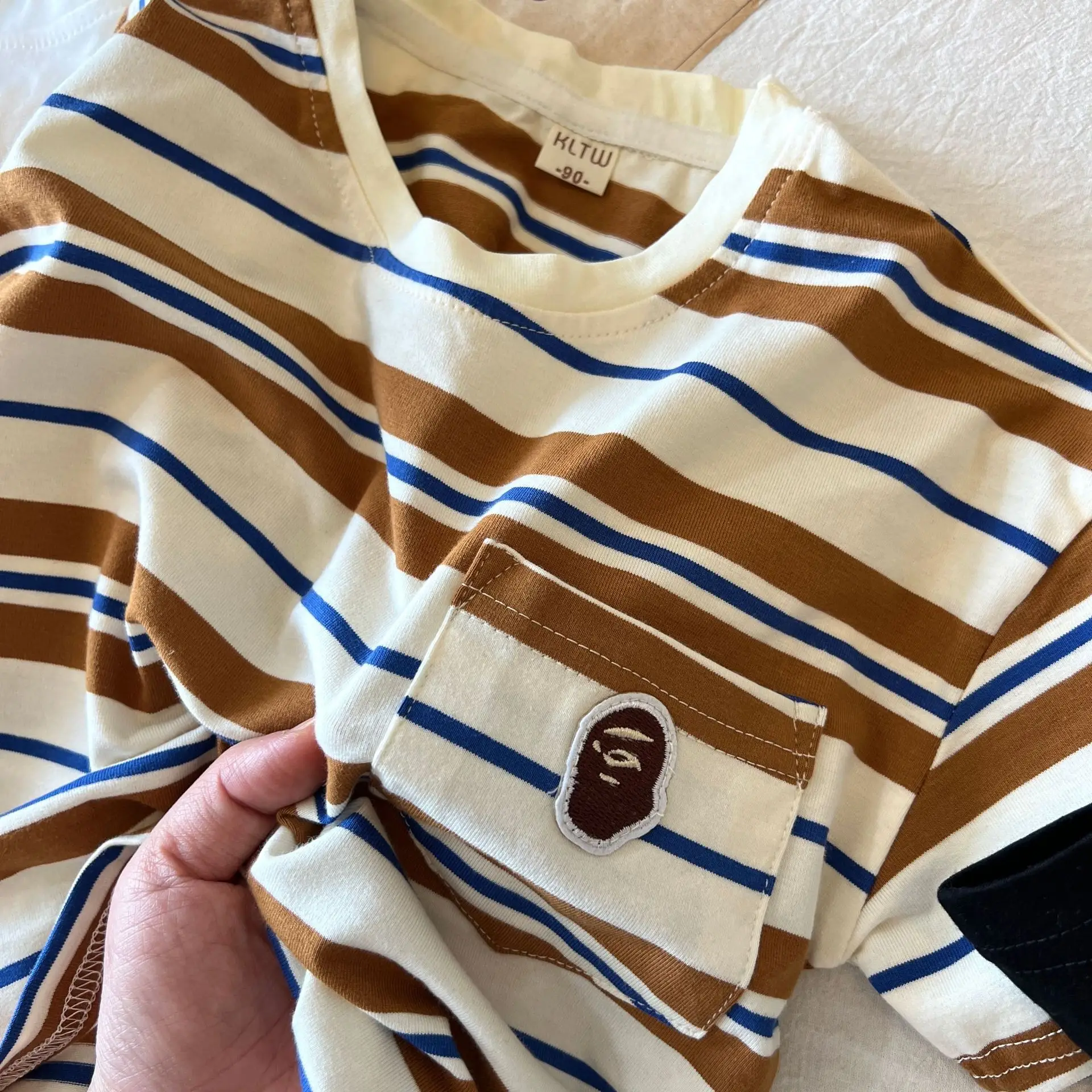 Kids Korean Letter Short Sleeve Top Black White Striped - Image 3
