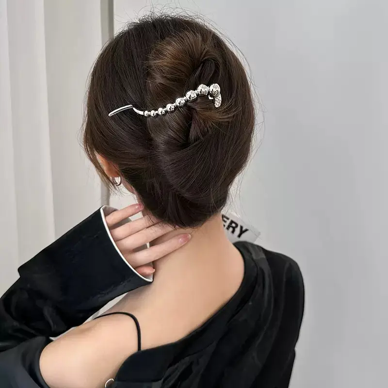 Silver Hair Clip with Frog Design for Women - Image 4