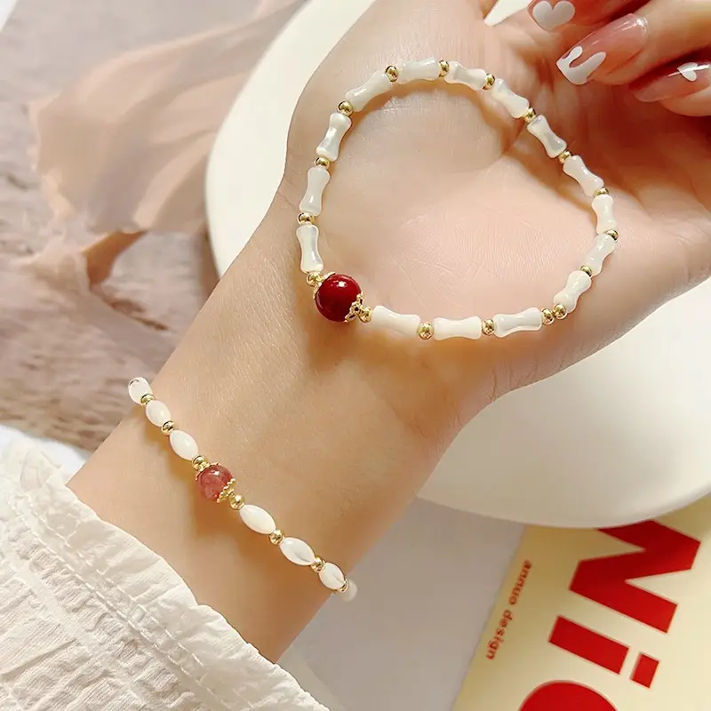 Natural Pearl Bracelet with Gold Beads & Charm — feature 6