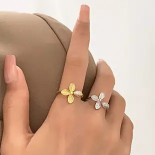 Golden Zircon Twist Ring for Women — feature 4
