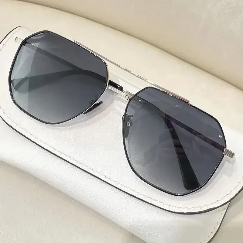 Men Polarized Driving Sunglasses 2024 Trendy Black - Image 4