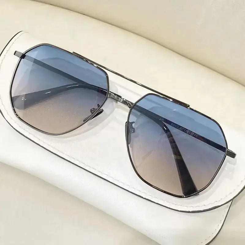 Men Polarized Driving Sunglasses 2024 Trendy Black - Image 7