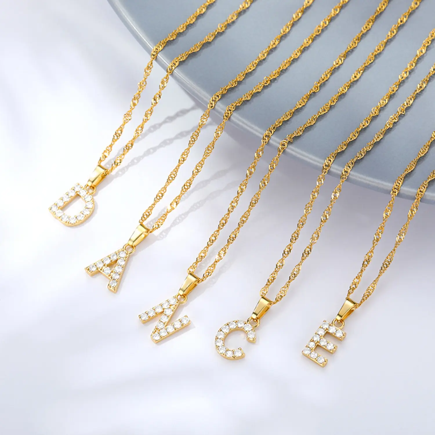 Stainless Steel Zircon Water Wave Necklace 40mm — feature 10