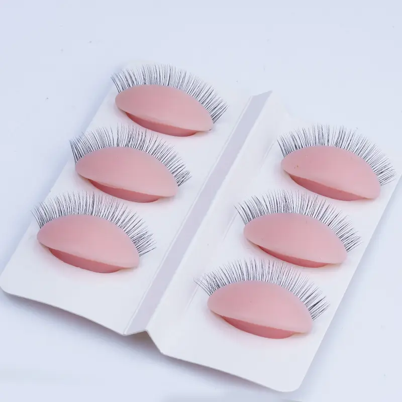 Double Layer Eyelash Grafts for Makeup Artists
