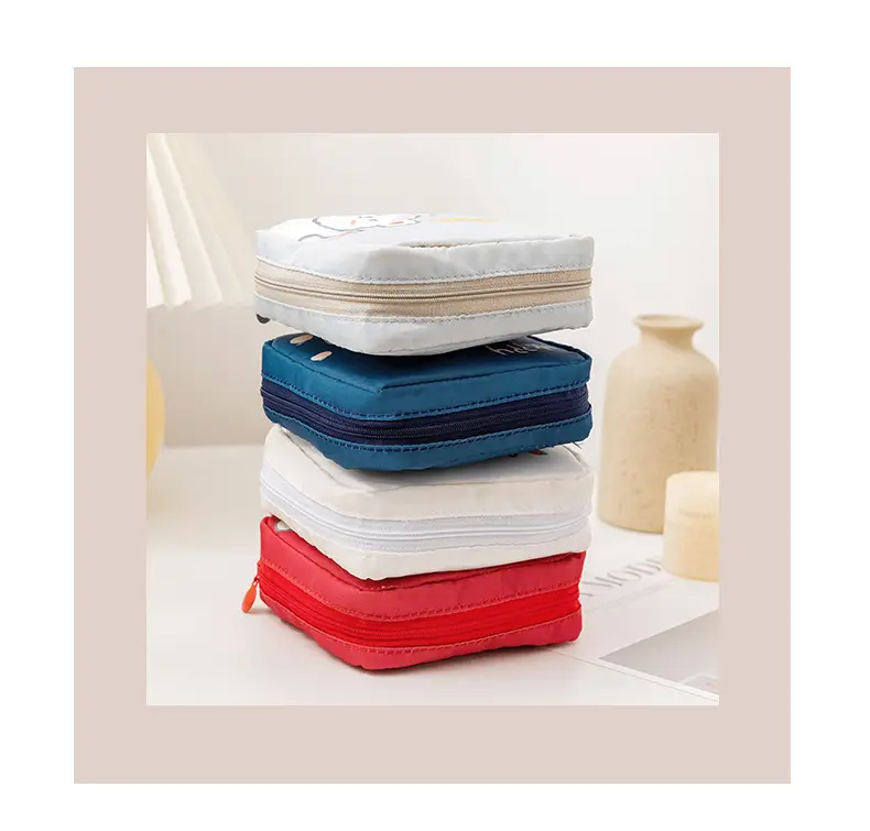Yellow Cat Print Sanitary Napkin Storage Bag — feature 9