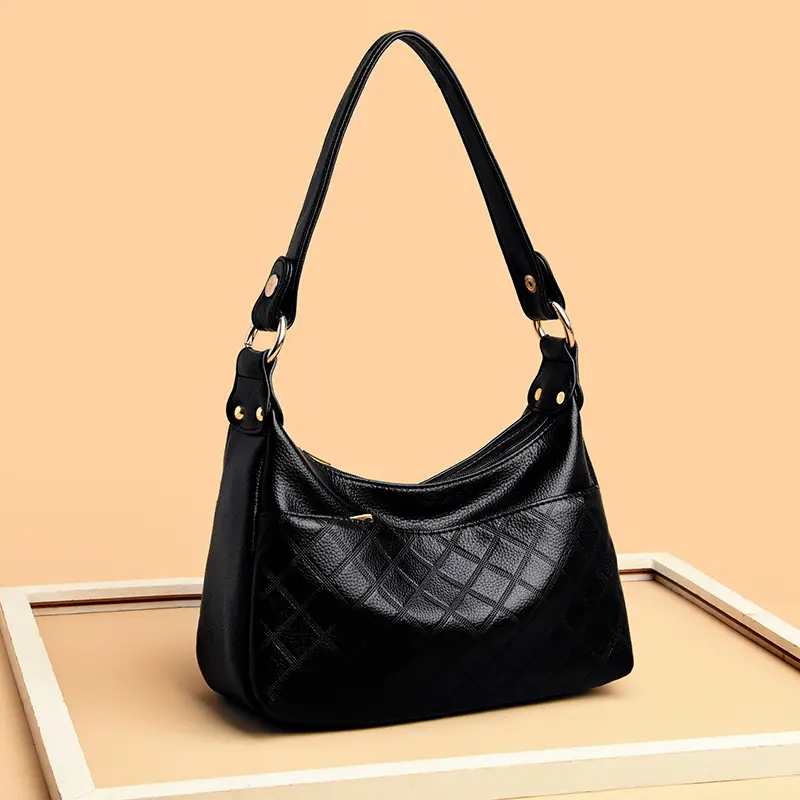 Women's Maroon Crossbody Bag with Quilted Design - Image 7