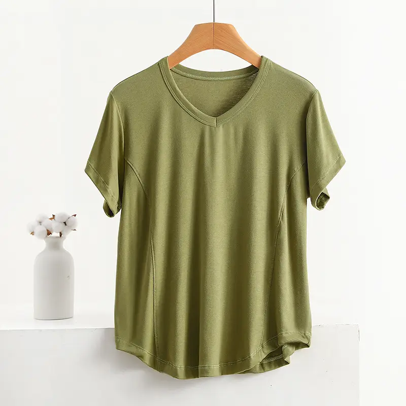 Women's Pink V-Neck T-Shirt Medium to XL