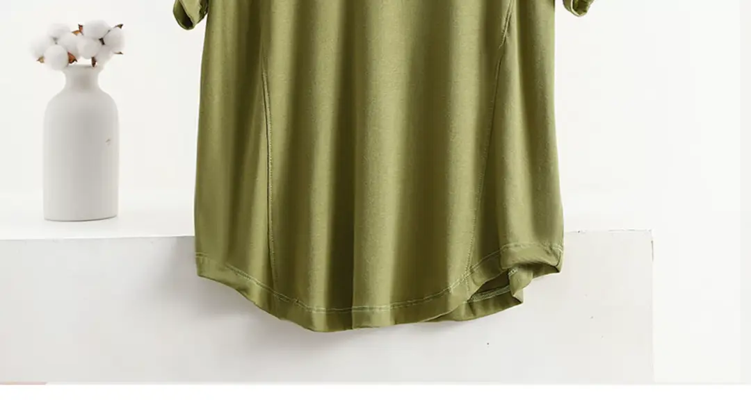 Women's Pink V-Neck T-Shirt Medium to XL — feature 16