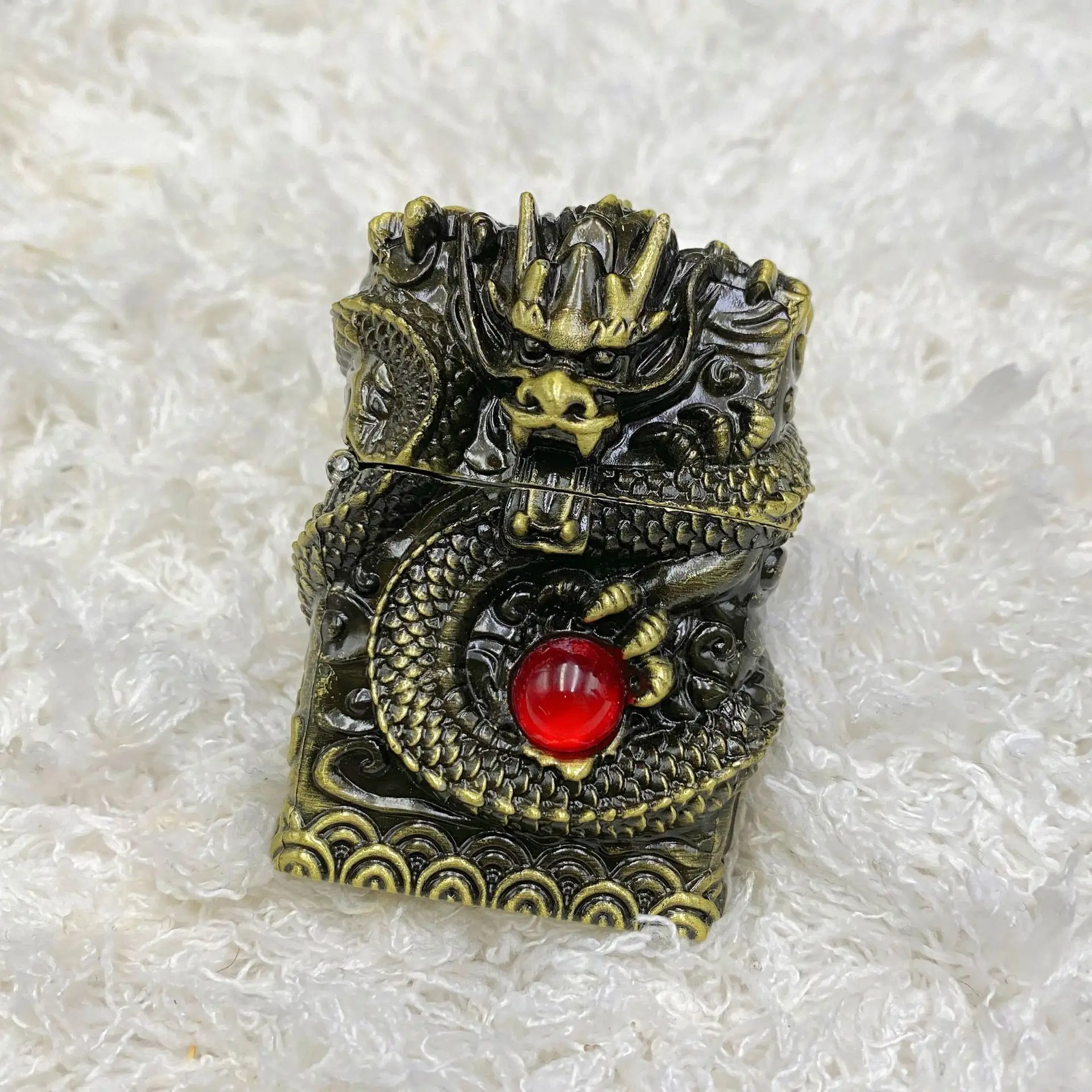 Xianglong Dragon Armor Metal Lighter Silver Red