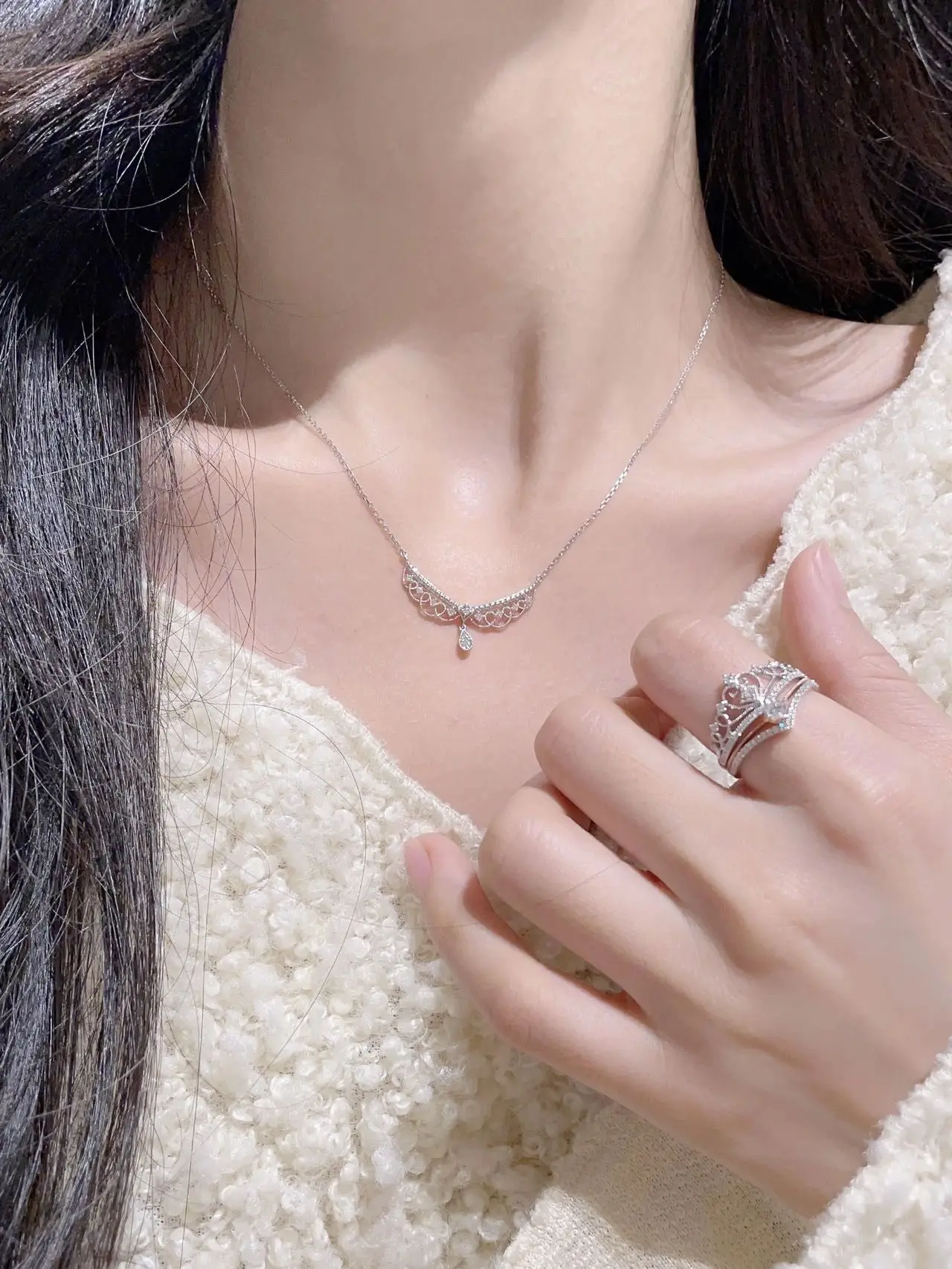 Women's Fireworks Castle Necklace with Diamond Collar — feature 6
