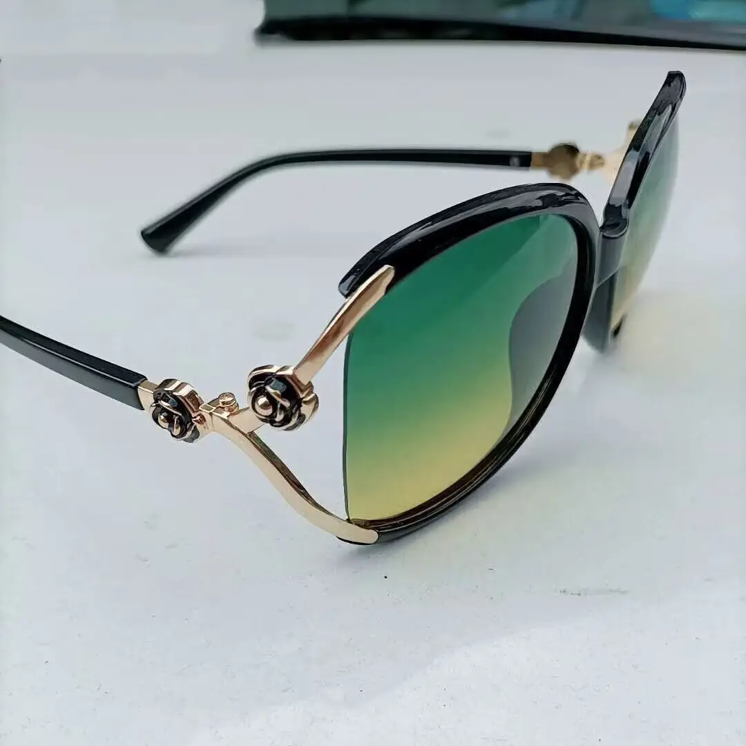 2026 Women's Large Frame Sunglasses Rose Camellia Gold - Image 9