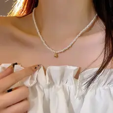 Titanium Steel Zircon Bow Clavicle Necklace for Women — feature 7