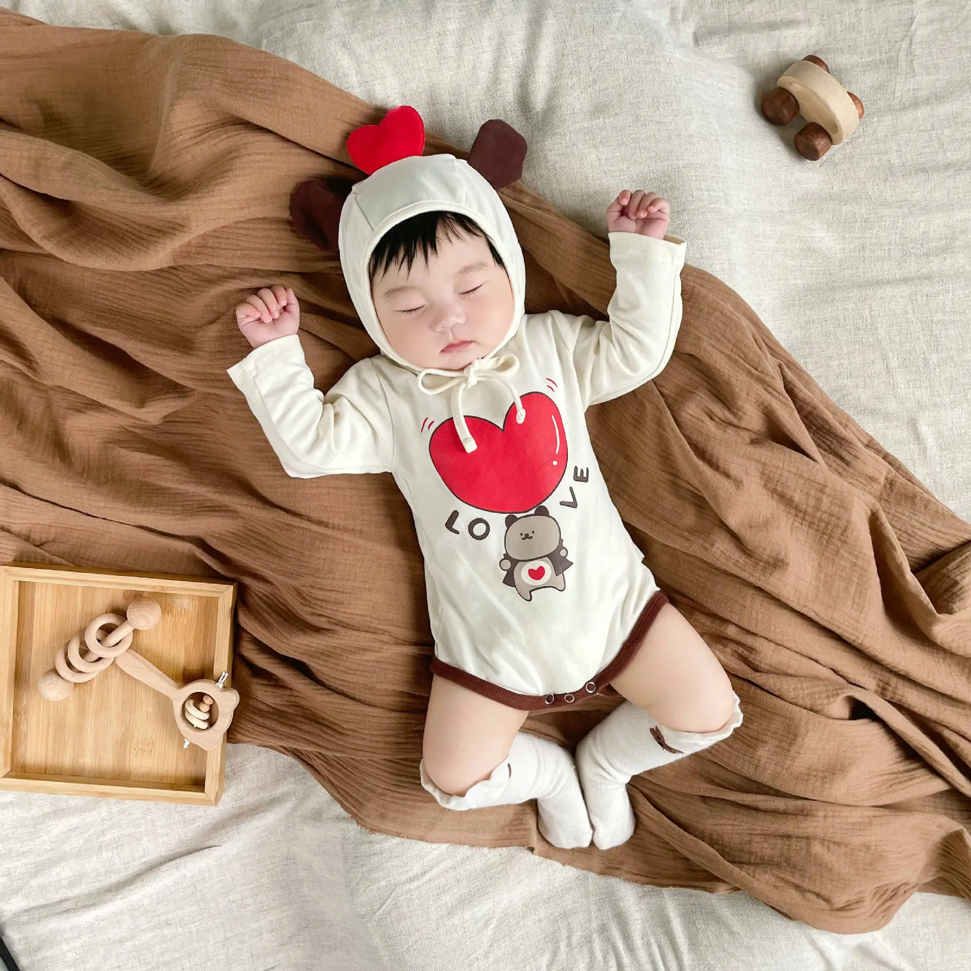 Korean Style Baby Heart Bear Jumpsuit Set — feature 25