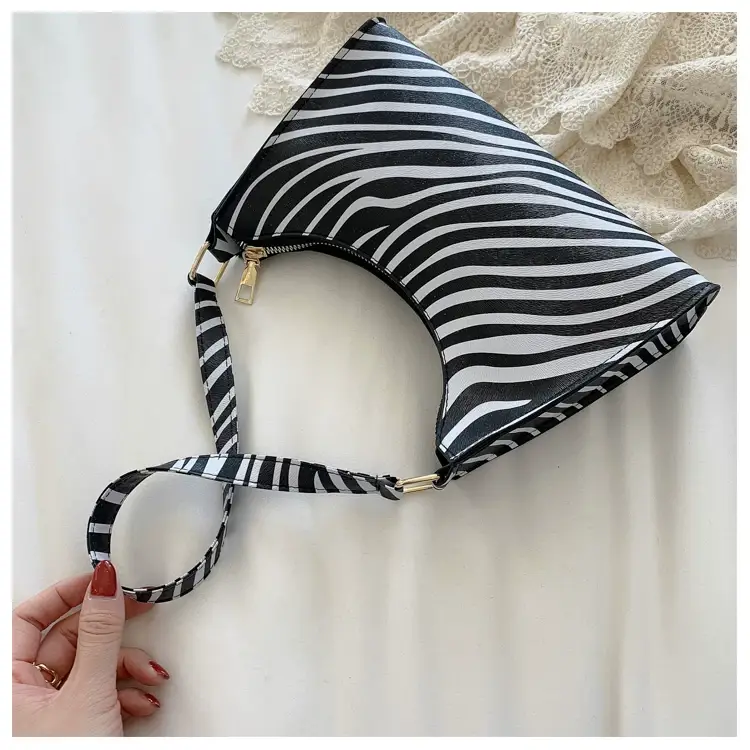 Cow Print Shoulder Bag for Women Leopard Pattern 2025 — feature 12