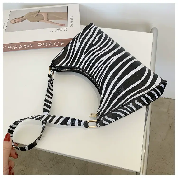 Cow Print Shoulder Bag for Women Leopard Pattern 2025 — feature 20