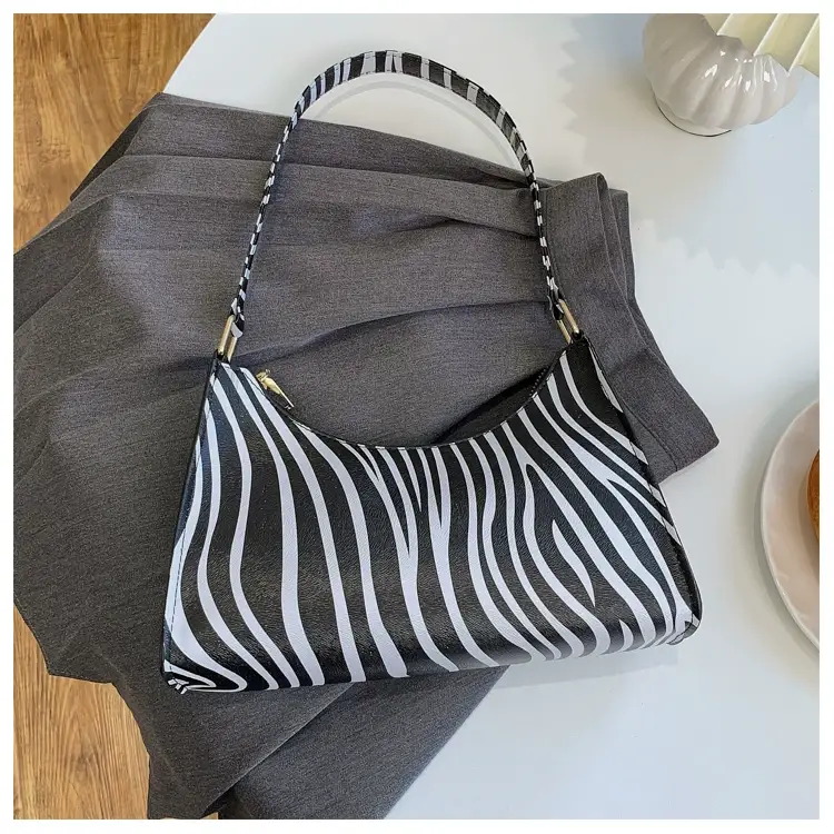 Cow Print Shoulder Bag for Women Leopard Pattern 2025 — feature 33