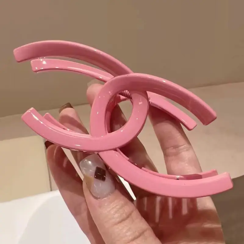 Pink Acrylic Double C Hair Grab Clip - Image 7