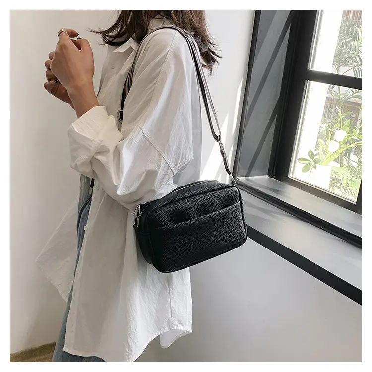 Women's Black Crossbody Bag Small Square 2023 — feature 13
