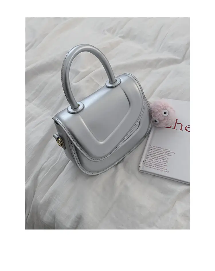 Women's White Square Shoulder Bag 2023 Korean Style — feature 37