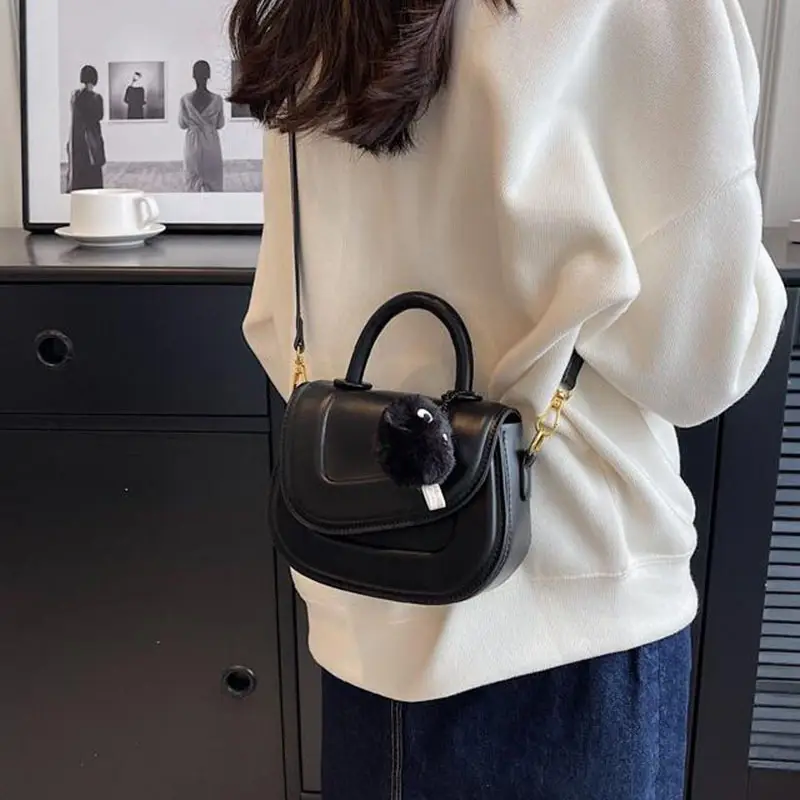 Women's White Square Shoulder Bag 2023 Korean Style - Image 3