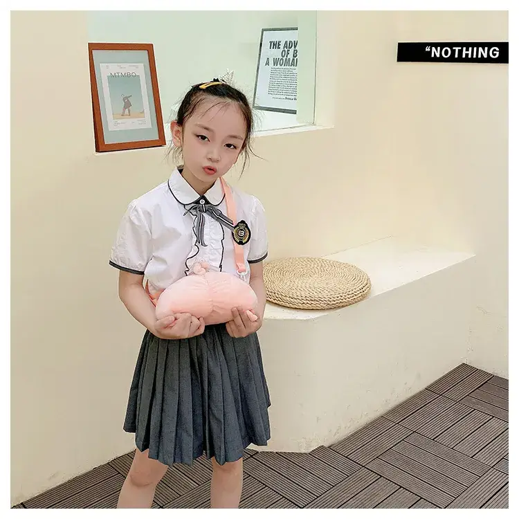 Pink Pig Plush Shoulder Bag for Girls — feature 13