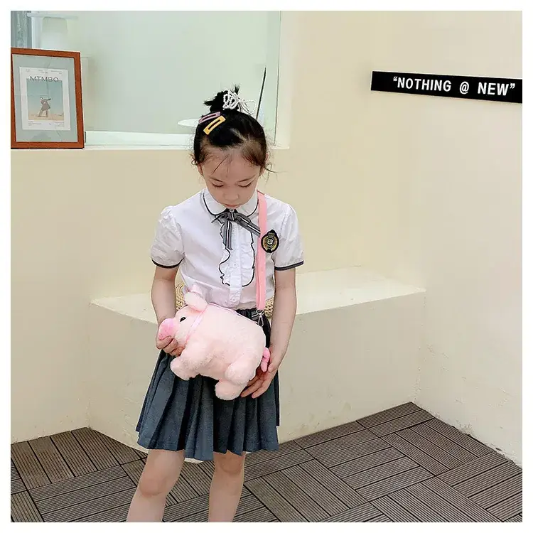Pink Pig Plush Shoulder Bag for Girls — feature 7