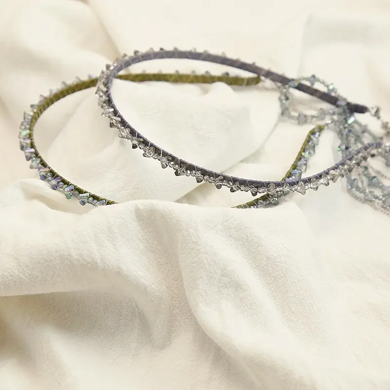 Graded Crystal Beaded Hair Band with Tassels — feature 12
