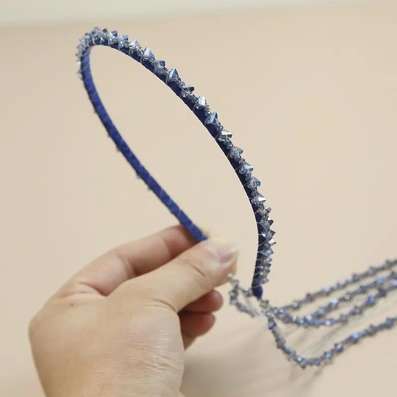 Graded Crystal Beaded Hair Band with Tassels — feature 22