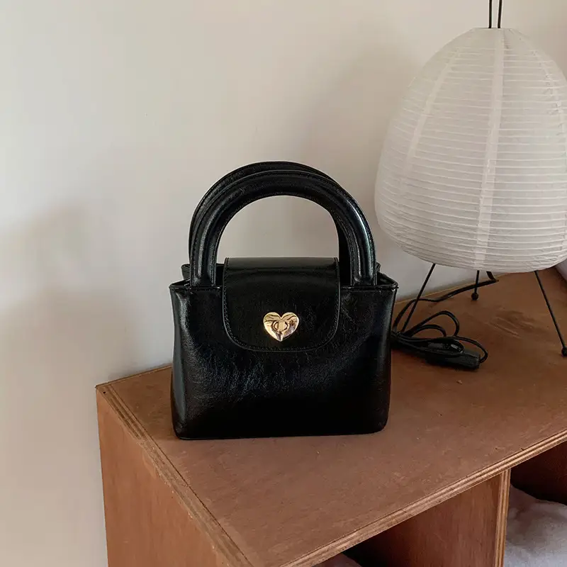 Black Korean Heart Lock Shoulder Crossbody Bag — feature 12