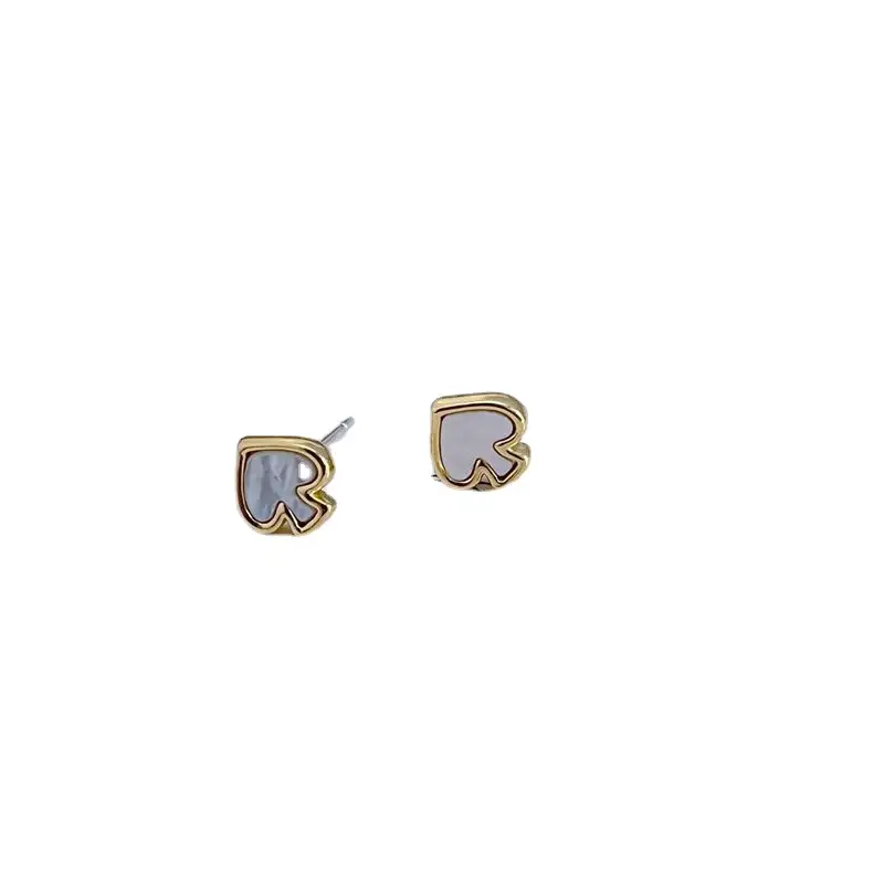 Natural Shell Heart Stud Earrings Gold Plated - Image 5