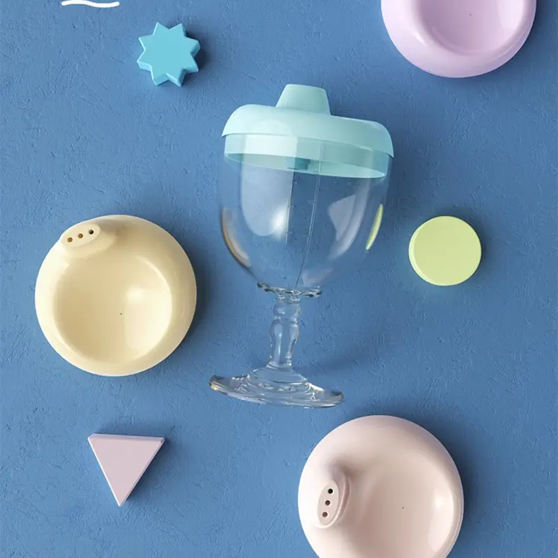 Baby Plastic Milk Cup with Leak Proof Design