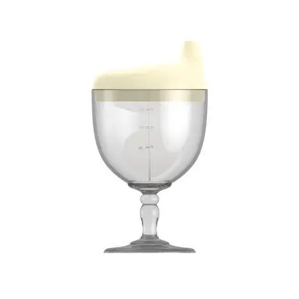 Baby Plastic Milk Cup with Leak Proof Design