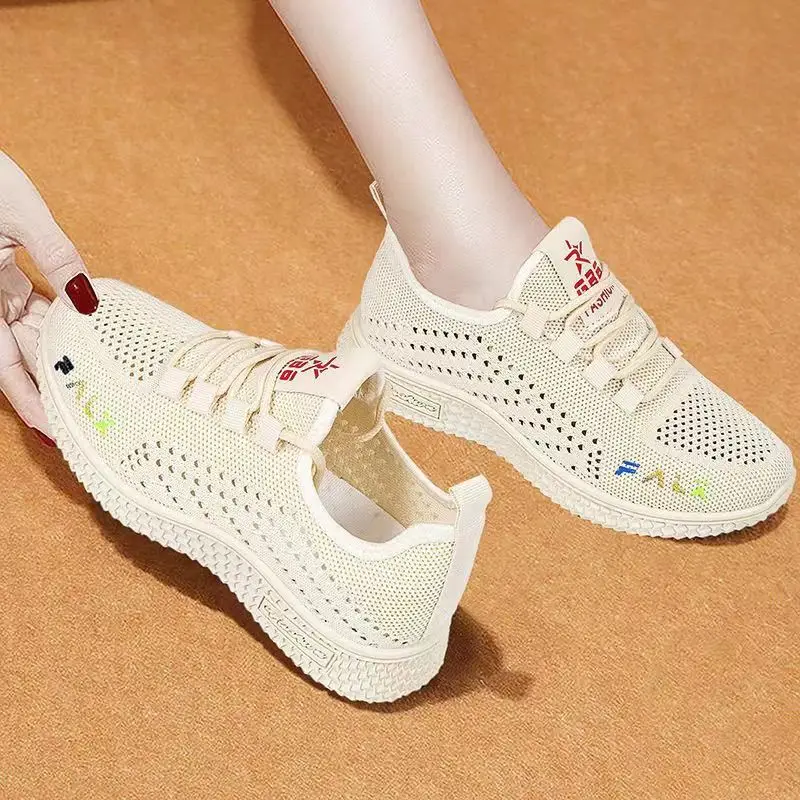 Women's shoes 2023 new flying woven breathable sneaker women's popular running shoes foreign trade wholesale women's shoes mom shoes — feature 10