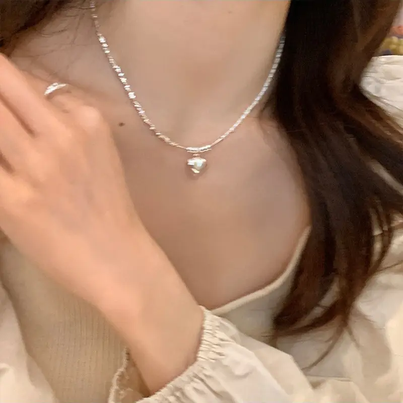 Broken Silver Love Necklace Sweet Cool Retro Clavicle Chain - Image 3
