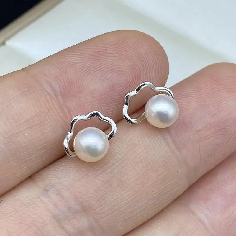 Sterling Silver Pearl Cloud Earrings Studs - Image 4