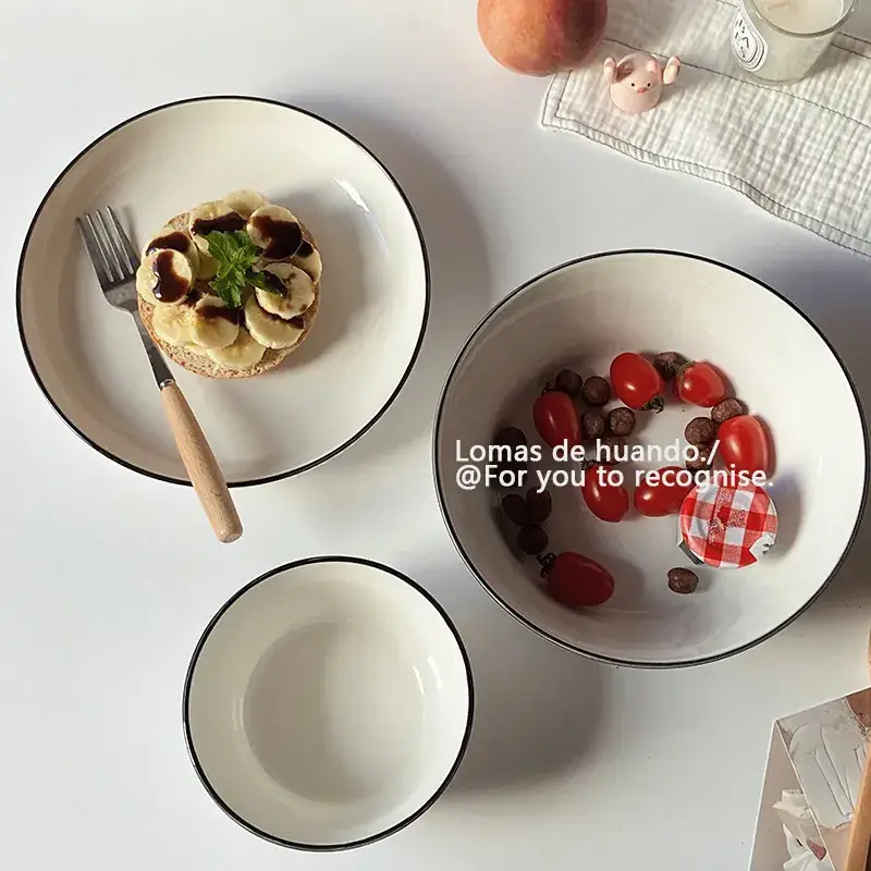 Scandinavian White Bowl 1300ml Vertical Pattern - Image 5