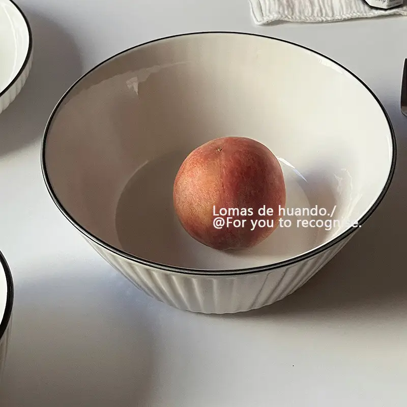 Scandinavian White Bowl 1300ml Vertical Pattern — feature 12