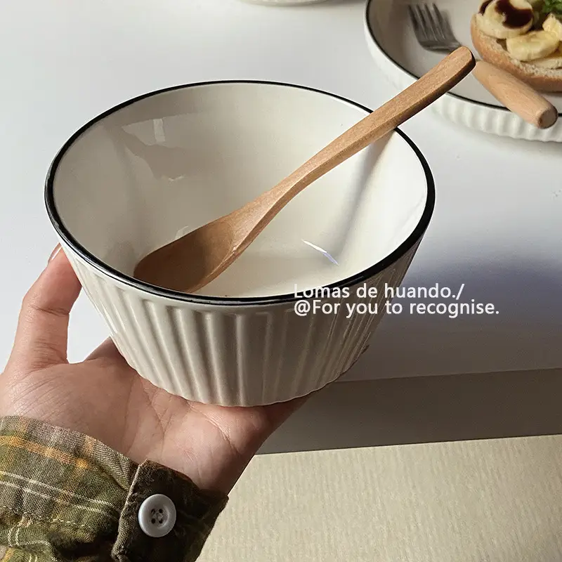 Scandinavian White Bowl 1300ml Vertical Pattern — feature 18