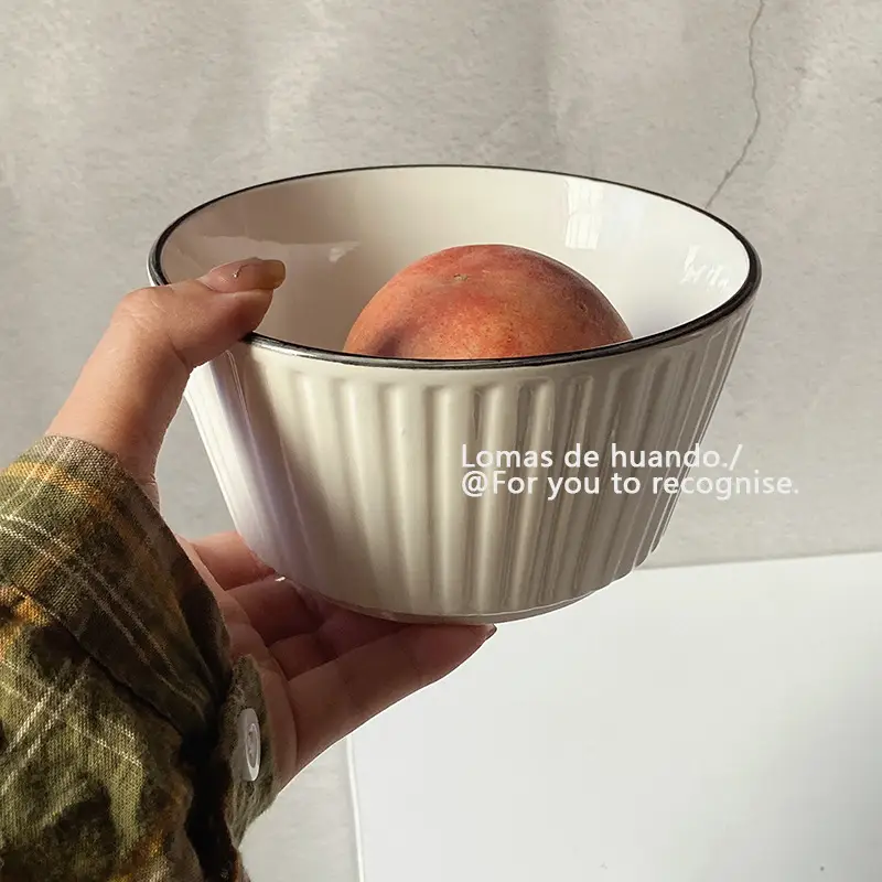 Scandinavian White Bowl 1300ml Vertical Pattern — feature 20