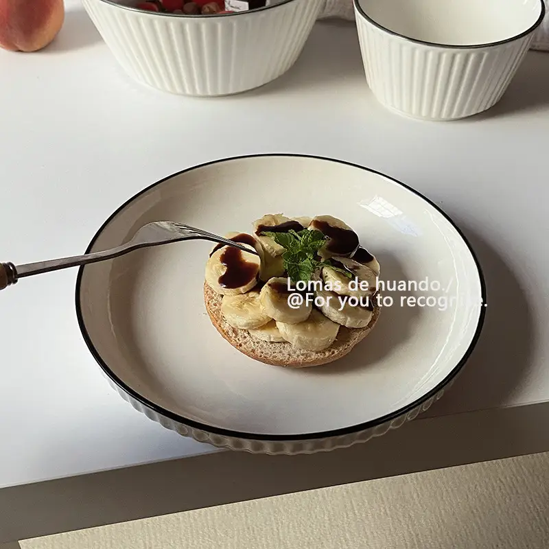Scandinavian White Bowl 1300ml Vertical Pattern — feature 7