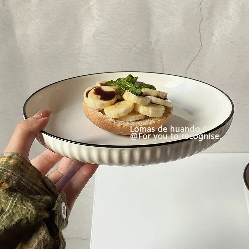 Scandinavian White Bowl 1300ml Vertical Pattern — feature 8