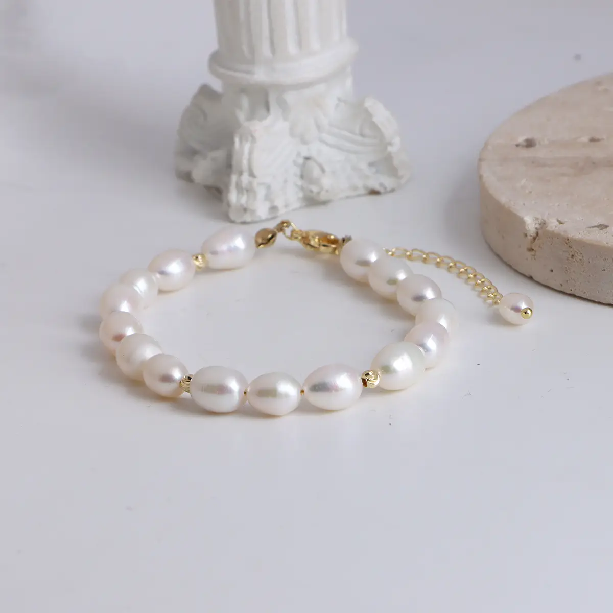 Korean Style Pearl Bracelet for Women Natural Baroque Design — feature 8