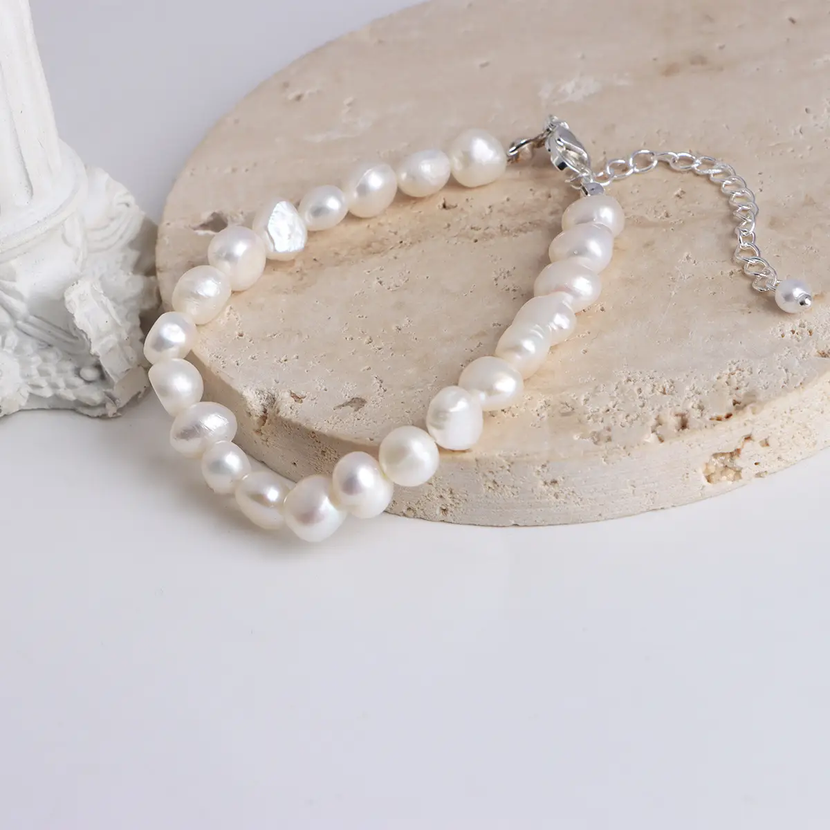 Korean Style Pearl Bracelet for Women Natural Baroque Design — feature 9