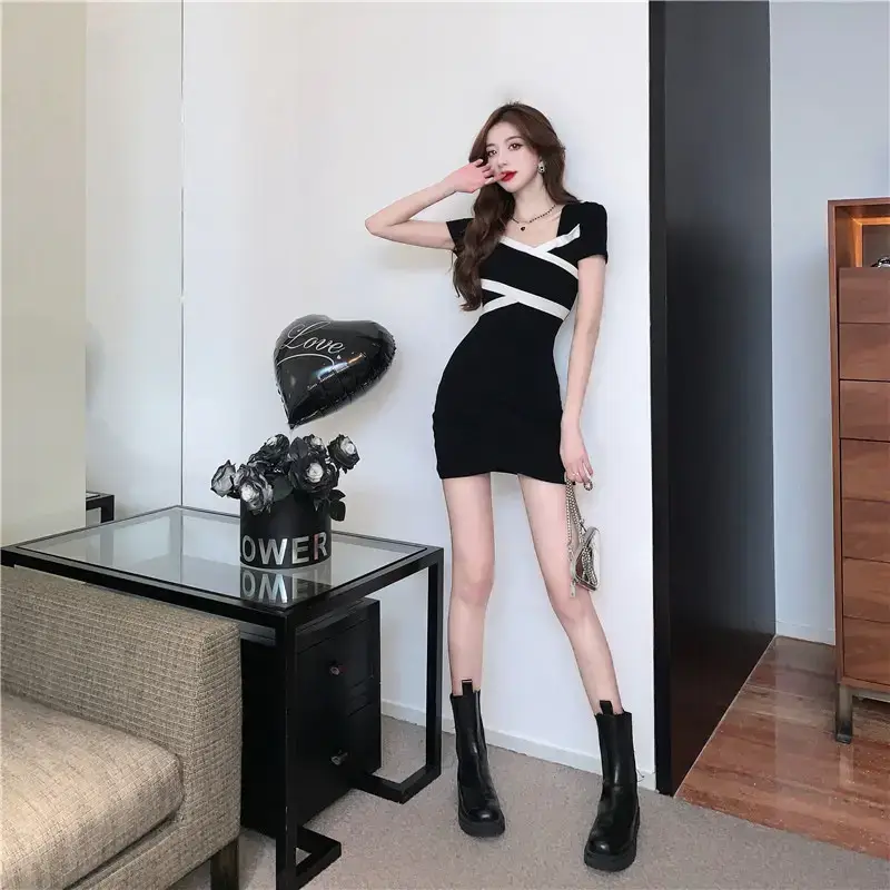 Sweet Hot Girl Black Short Sleeve Dress with Boots — feature 4