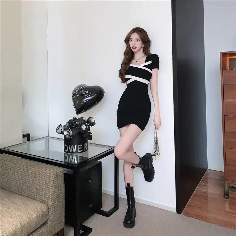 Sweet Hot Girl Black Short Sleeve Dress with Boots — feature 5