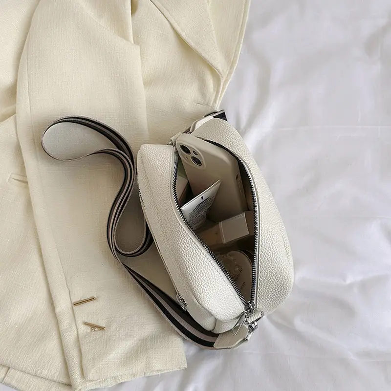 White PU Crossbody Bag for Women 2023 - Image 8