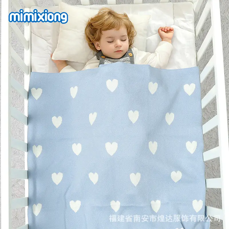 Grey Heart Print Cotton Baby Blanket for Girls - Image 7